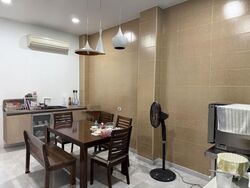Sembawang Hills Estate (D20), Terrace #537109371